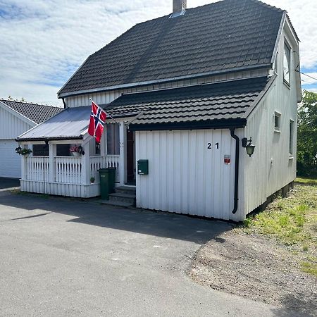 Oslo Guest House Twin & Family Room Kjeller Екстер'єр фото